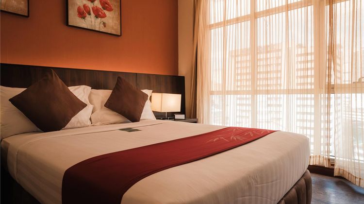 Ramada Manila Central Suite