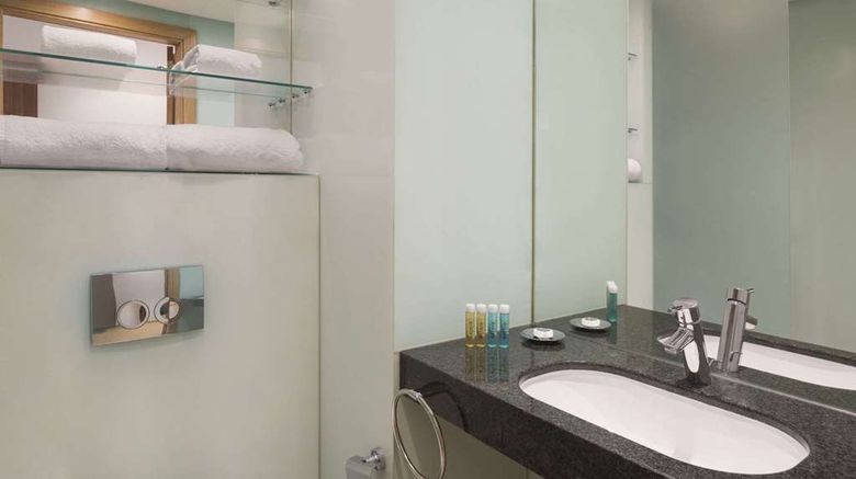 <b>Ramada Encore Tangier Room</b>. Images powered by <a href="https://iceportal.shijigroup.com/" title="IcePortal" target="_blank">IcePortal</a>.