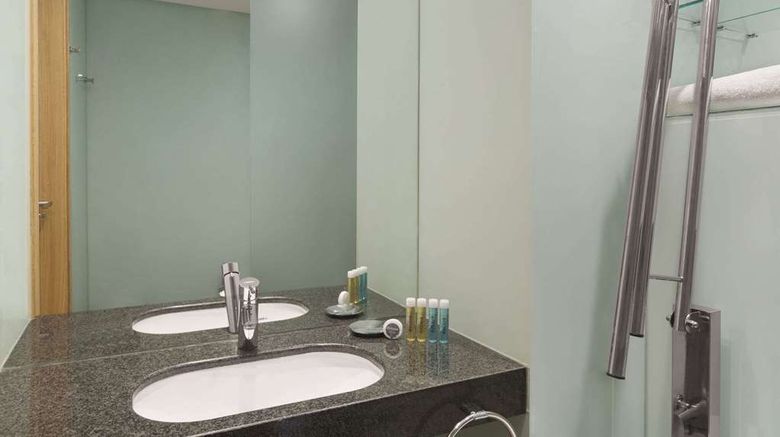 <b>Ramada Encore Tangier Room</b>. Images powered by <a href="https://iceportal.shijigroup.com/" title="IcePortal" target="_blank">IcePortal</a>.