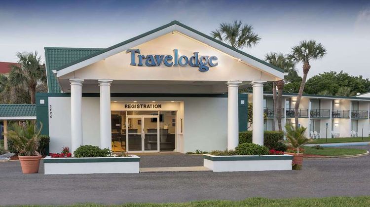 Travelodge of Lakeland Exterior