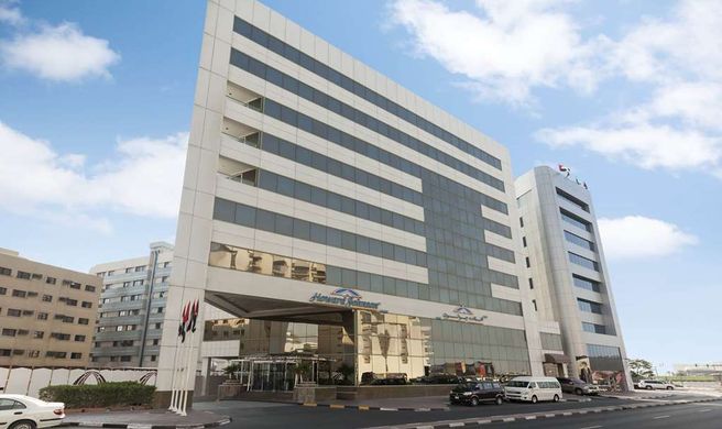 Royal Ascot Hotel Apartments Exterior