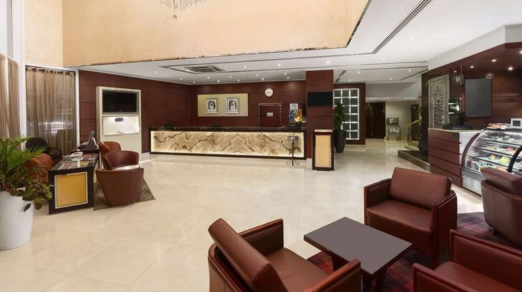 Royal Ascot Hotel Apartments Lobby