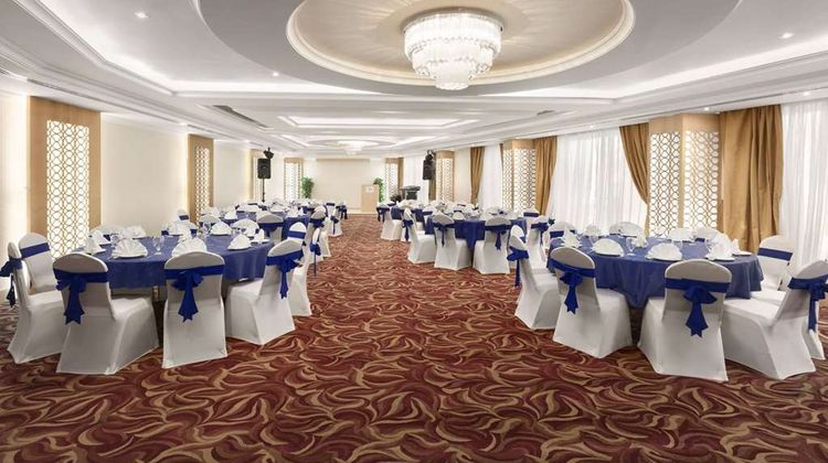 Royal Ascot Hotel Apartments Meeting