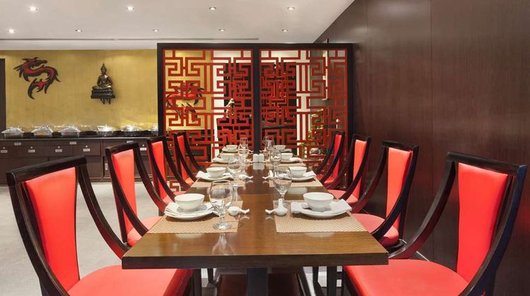 Royal Ascot Hotel Apartments Restaurant