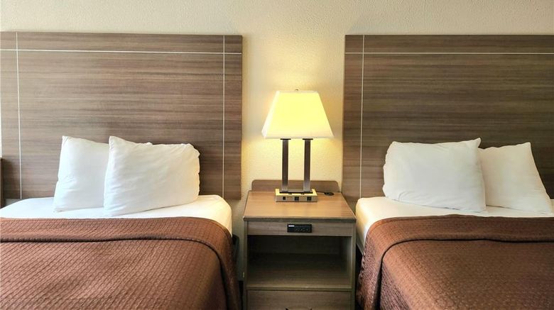 <b>Days Inn Seguin TX Room</b>. Images powered by <a href="https://iceportal.shijigroup.com/" title="IcePortal" target="_blank">IcePortal</a>.