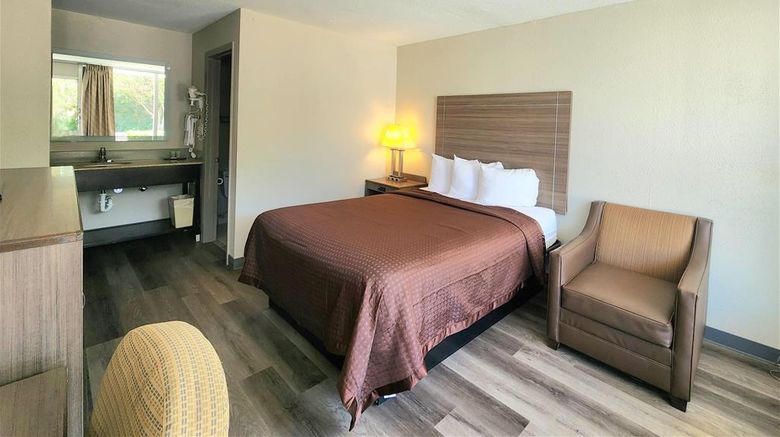 <b>Days Inn Seguin TX Room</b>. Images powered by <a href="https://iceportal.shijigroup.com/" title="IcePortal" target="_blank">IcePortal</a>.