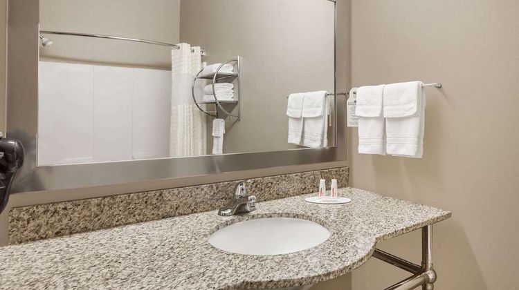 Days Inn & Suites Marquez Room
