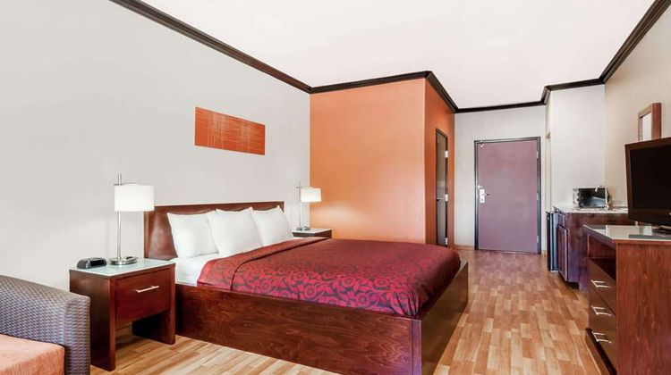 Days Inn & Suites Marquez Suite