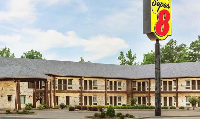 Super 8 Center Exterior