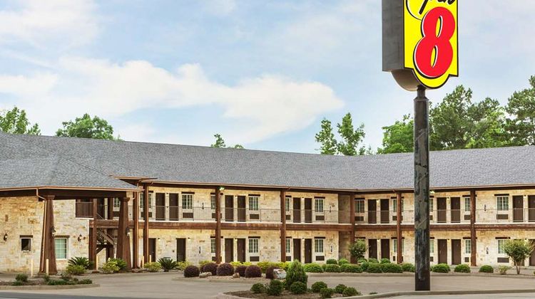 Super 8 Center Exterior