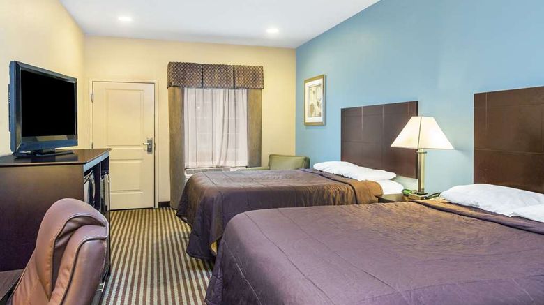 <b>Super 8 Center Room</b>. Images powered by <a href="https://iceportal.shijigroup.com/" title="IcePortal" target="_blank">IcePortal</a>.