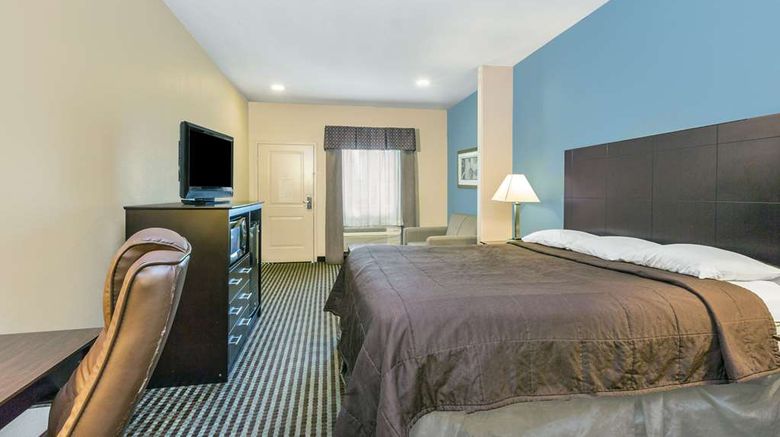 <b>Super 8 Center Room</b>. Images powered by <a href="https://iceportal.shijigroup.com/" title="IcePortal" target="_blank">IcePortal</a>.