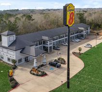 Super 8 Carthage Exterior