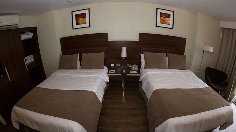 <b>Howard Johnson Hotel Cordoba Room</b>. Images powered by <a href="https://iceportal.shijigroup.com/" title="IcePortal" target="_blank">IcePortal</a>.