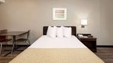 Travelodge by Wyndham College Park Room