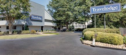 Travelodge by Wyndham College Park Exterior