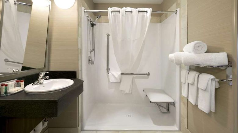 <b>Ramada Conklin Room</b>. Images powered by <a href="https://iceportal.shijigroup.com/" title="IcePortal" target="_blank">IcePortal</a>.
