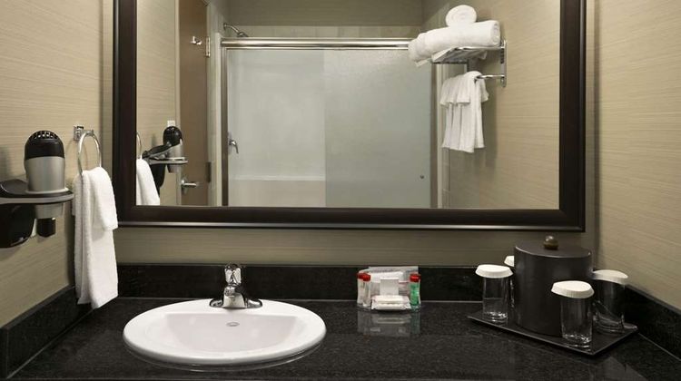 Ramada Conklin Room