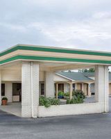 Super 8 Sumter