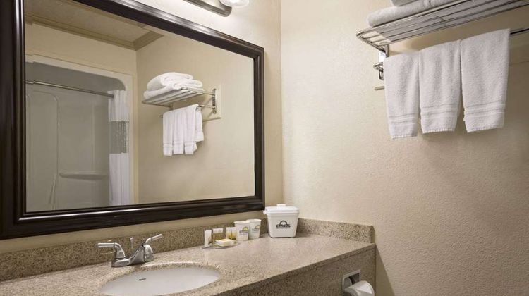 Days Inn High Level Room