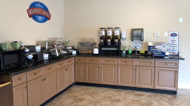 <b>Baymont by Wyndham Albany Airport North Restaurant</b>. Images powered by <a href="https://iceportal.shijigroup.com/" title="IcePortal" target="_blank">IcePortal</a>.