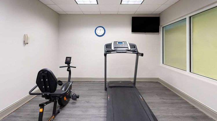 Days Inn & Suites Albany Health