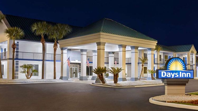Days Inn Kingsland Exterior