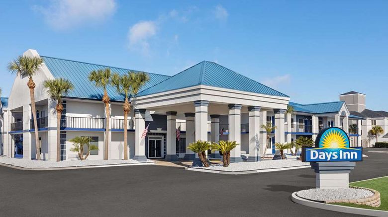 <b>Days Inn Kingsland Exterior</b>. Images powered by <a href="https://iceportal.shijigroup.com/" title="IcePortal" target="_blank">IcePortal</a>.