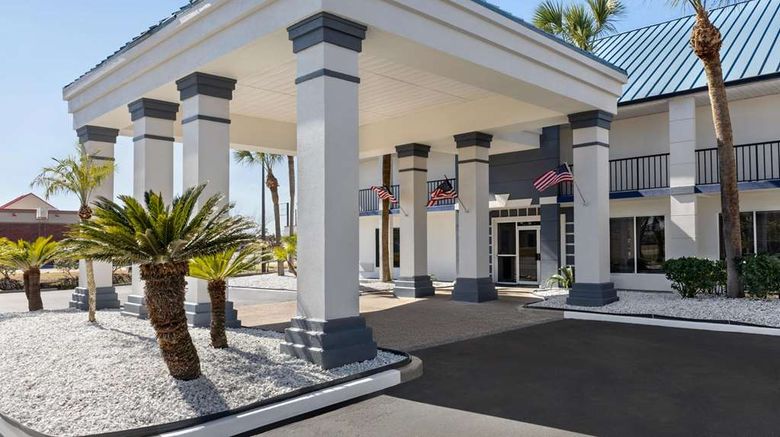 <b>Days Inn Kingsland Exterior</b>. Images powered by <a href="https://iceportal.shijigroup.com/" title="IcePortal" target="_blank">IcePortal</a>.