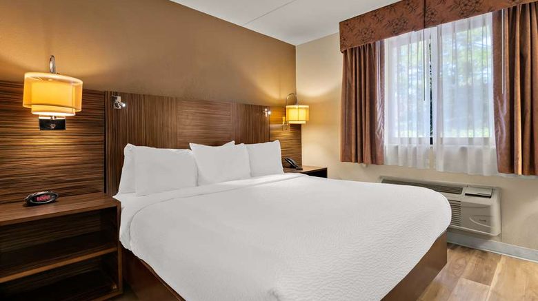 <b>Ramada Harrisburg/Hershey Area Room</b>. Images powered by <a href="https://iceportal.shijigroup.com/" title="IcePortal" target="_blank">IcePortal</a>.