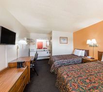 Americas Best Value inn Chanute Room