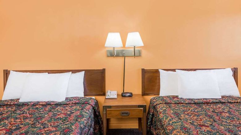 <b>Americas Best Value inn Chanute Room</b>. Images powered by <a href="https://iceportal.shijigroup.com/" title="IcePortal" target="_blank">IcePortal</a>.