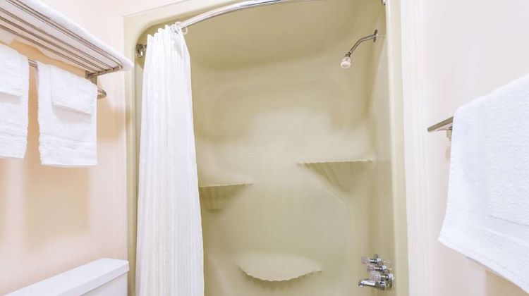 Americas Best Value inn Chanute Room