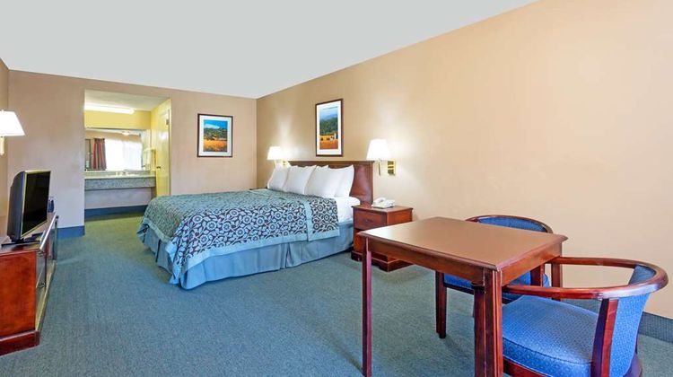 Days Inn Fontana / Rialto Room