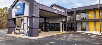 Baymont Inn & Suites London Exterior