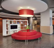 Ramada Encore Kyiv Lobby