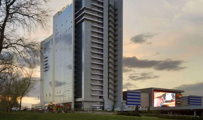 Ramada Encore Kyiv Exterior