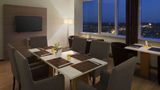 <b>Ramada Encore Kyiv Restaurant</b>. Images powered by <a href="https://iceportal.shijigroup.com/" title="IcePortal" target="_blank">IcePortal</a>.