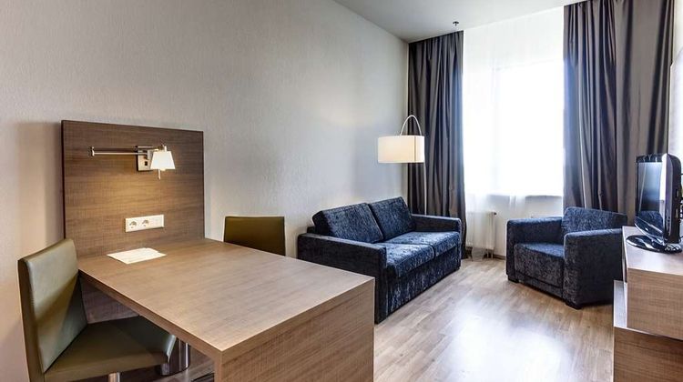 Ramada Encore Kyiv Room