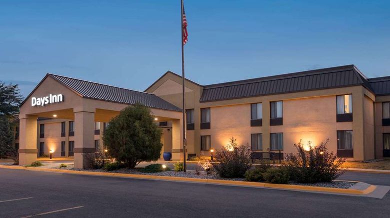 <b>Days Inn Fargo Exterior</b>. Images powered by <a href="https://iceportal.shijigroup.com/" title="IcePortal" target="_blank">IcePortal</a>.