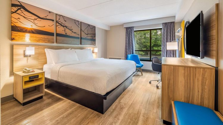 Days Inn Geneva Room