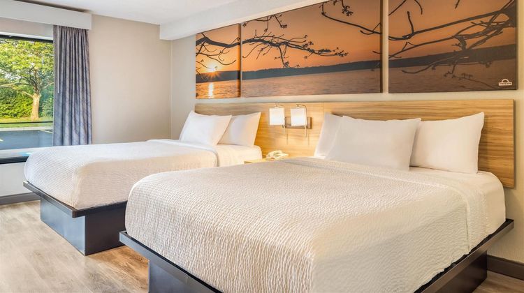 Days Inn Geneva Room