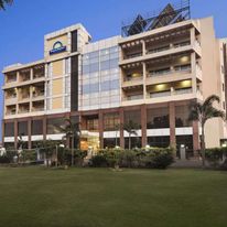 Days Hotel Neemrana Jaipur Highway