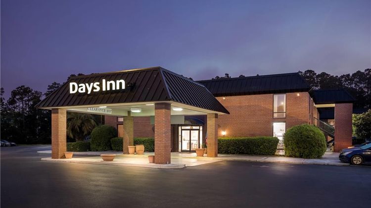 Days Inn Statesboro Exterior