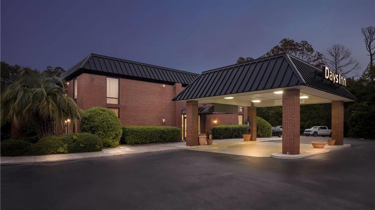 Days Inn Statesboro Exterior