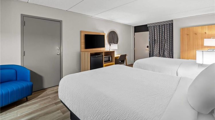 Days Inn Statesboro Room
