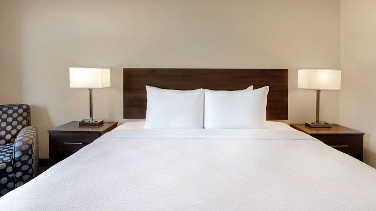 Days Inn & Suites, Yorkton Room