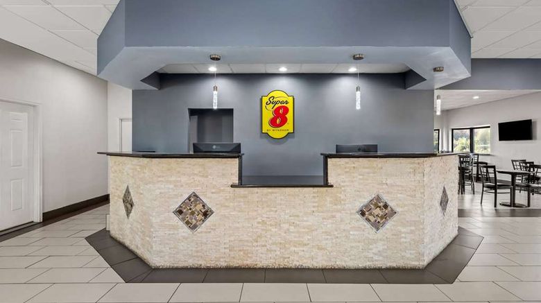 <b>Super 8 Garysburg/Roanoke Rapids Lobby</b>. Images powered by <a href="https://iceportal.shijigroup.com/" title="IcePortal" target="_blank">IcePortal</a>.