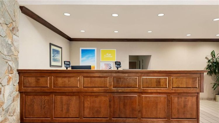 Days Inn Lexington Lobby