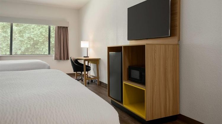 Days Inn Lexington Room